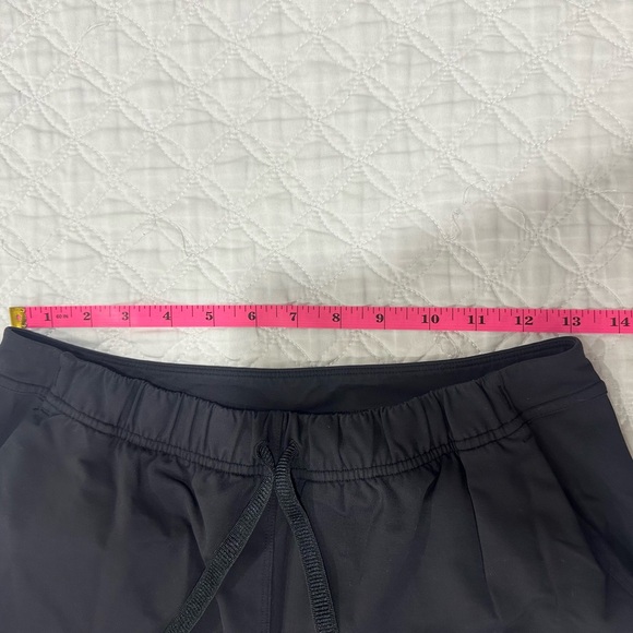 Lululemon pants - Picture 4 of 5